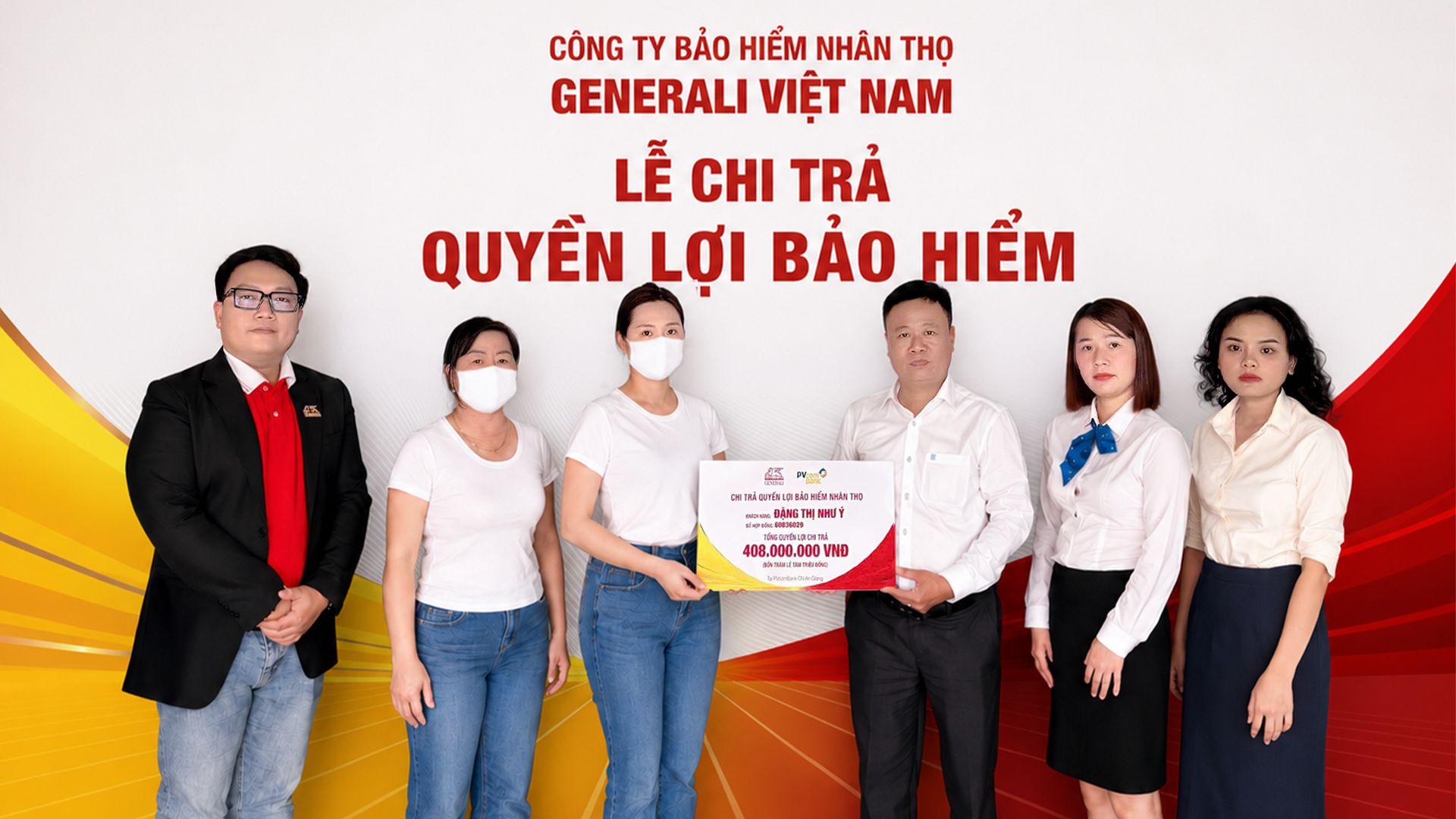 Generali Việt Nam và PVcomBank thực hiện cam kết với khách hàng, chi trả hơn 1 tỷ đồng quyền lợi bảo hiểm